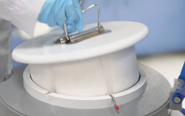 液氮罐里的樣品怎么?。? loading=